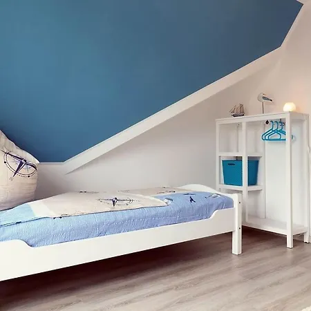 Genz Apartment